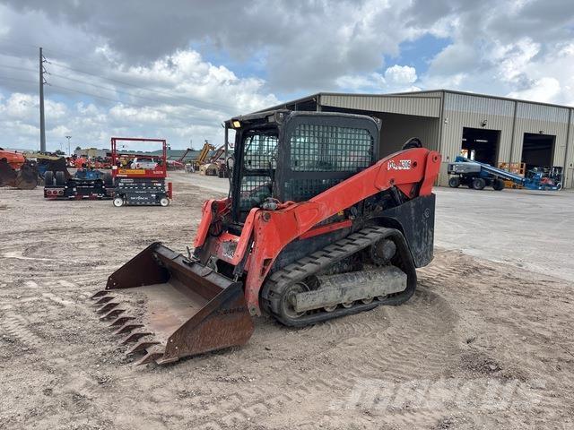 Kubota SVL75-2 滑移装载机