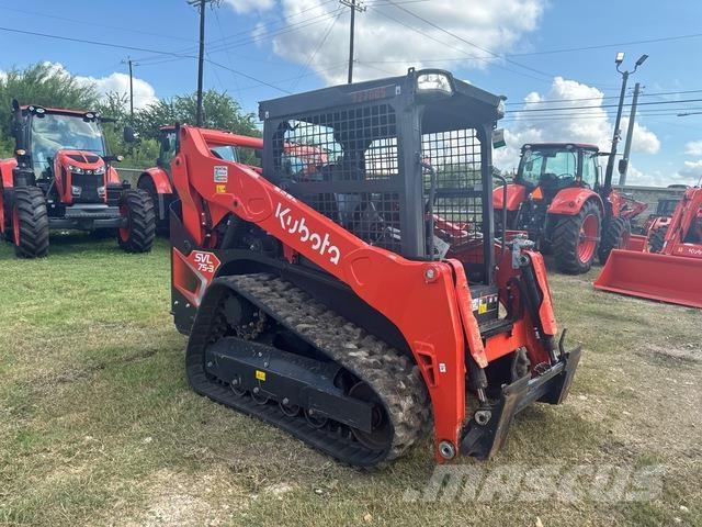 Kubota SVL75-3 滑移装载机