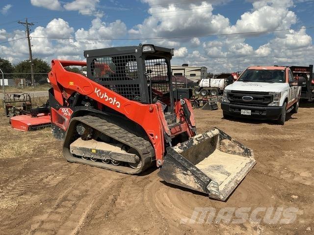Kubota SVL75-3 滑移装载机