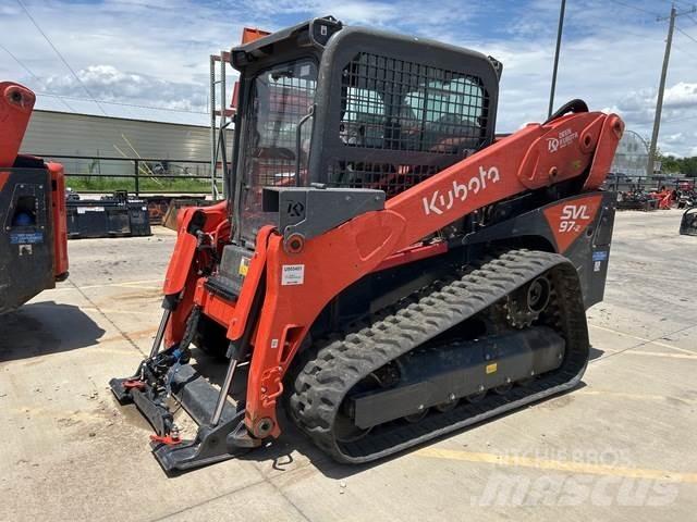 Kubota SVL97-2 滑移装载机