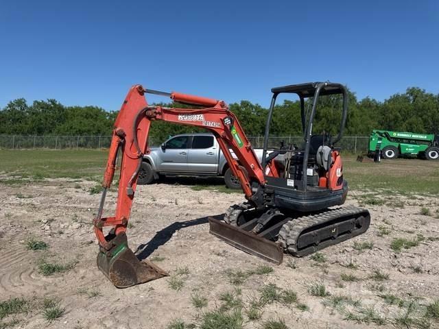 Kubota U25 履带挖掘机