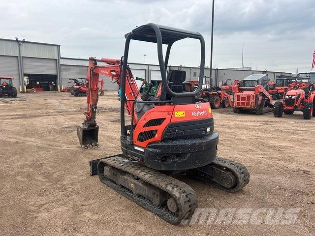 Kubota U25 履带挖掘机