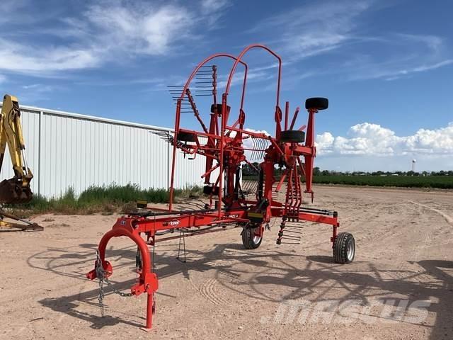 Kuhn GA7501+ 犁耙和摊草机
