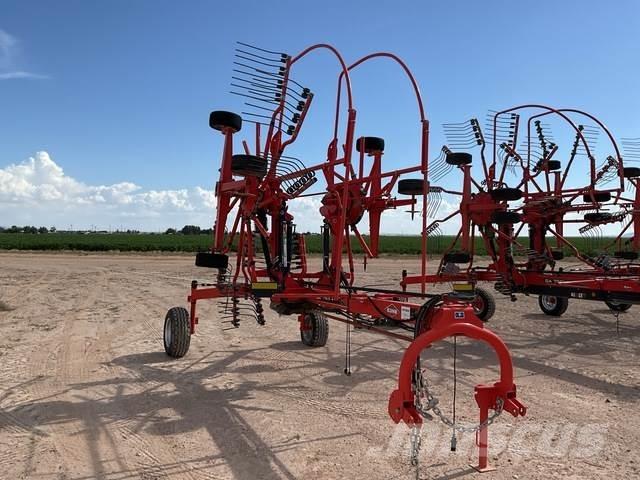 Kuhn GA7501+ 犁耙和摊草机
