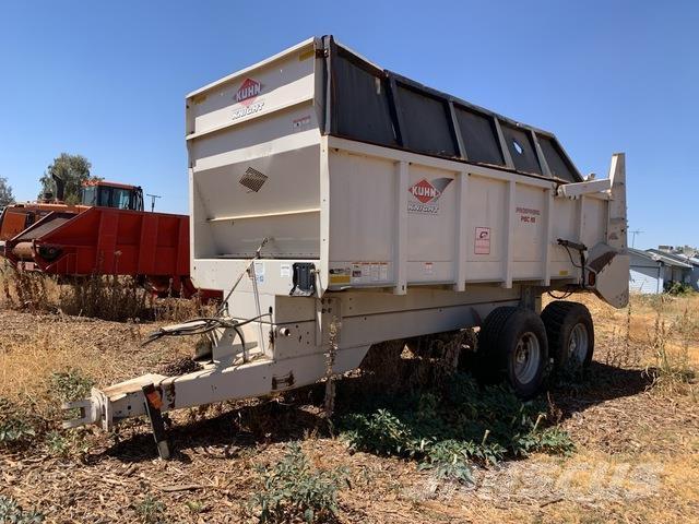 Kuhn PSC161T 撒肥机