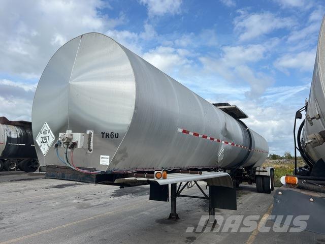  LBT N6304 物流运输车辆