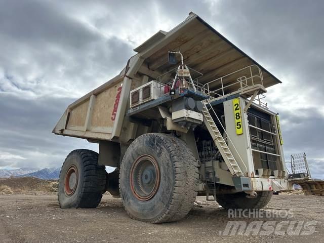 Liebherr T282B 铰接式自卸车