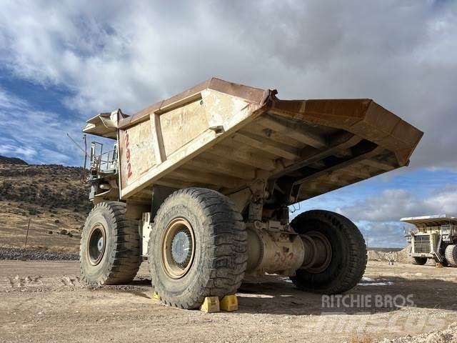 Liebherr T282B 铰接式自卸车