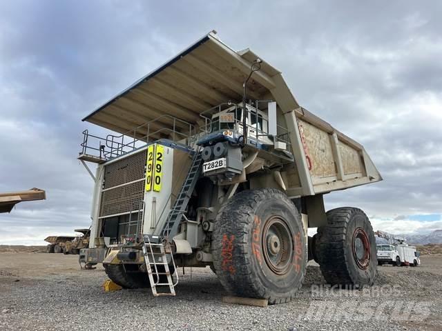 Liebherr T282B 铰接式自卸车
