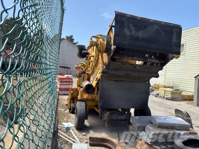 Lincoln 660AXL 沥青摊铺机