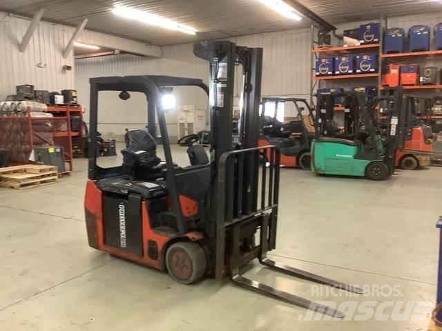Linde E18 电动叉车