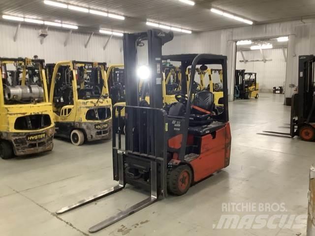 Linde E18 电动叉车