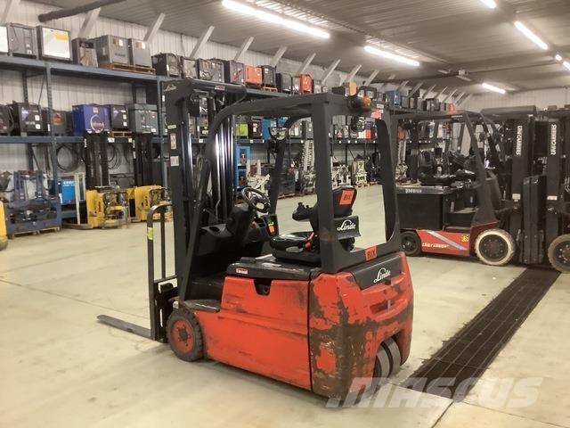 Linde E18 电动叉车