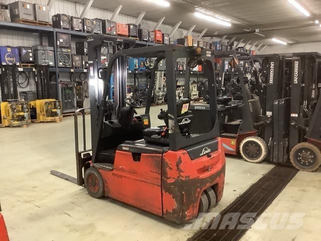 Linde E18 电动叉车
