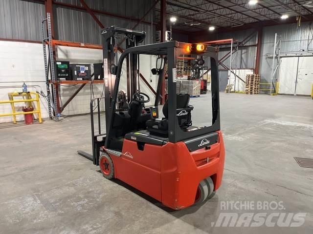 Linde E18 电动叉车