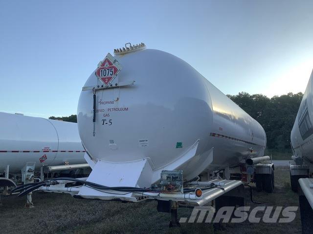  Lubbock 罐式拖车