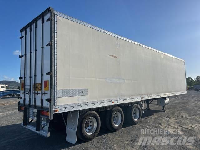 Lucar  保温半挂车
