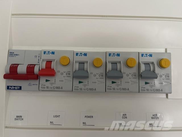  M&P Services 钢架建筑