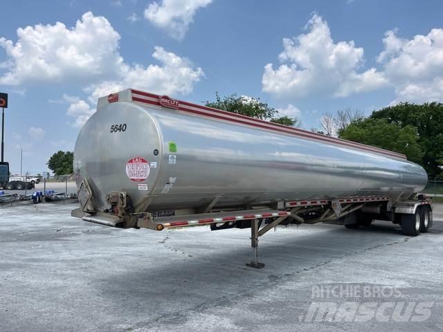 MAC  罐式拖车