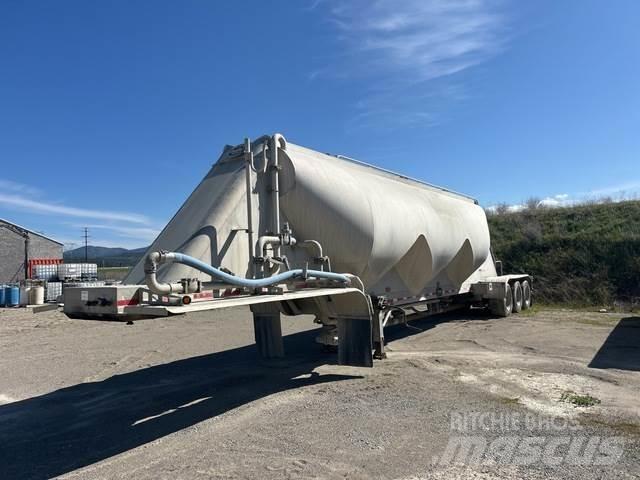 MAC TR1250APB 罐式拖车