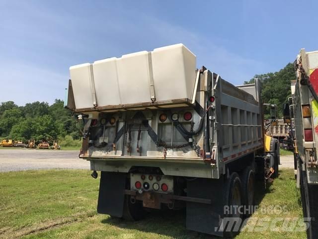 Mack 700 推雪机