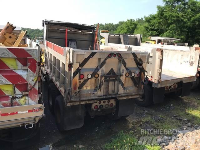 Mack 700 推雪机