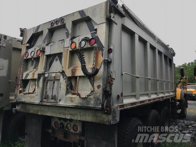 Mack 700 推雪机