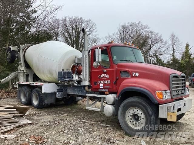 Mack CV513 其他货车