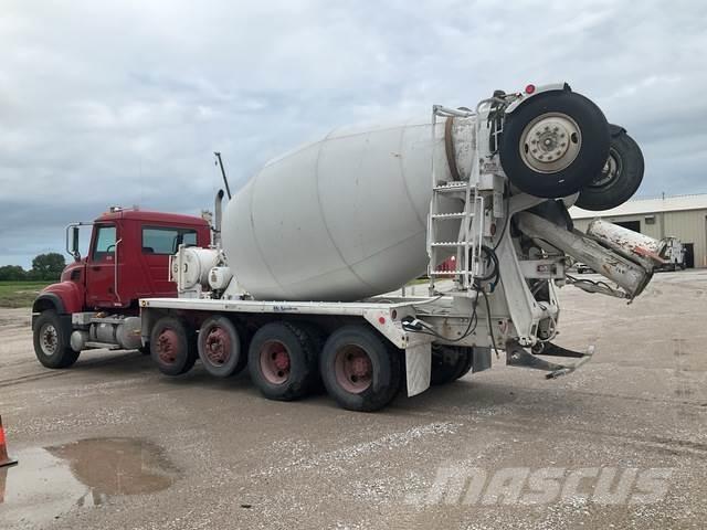 Mack CV513 其他货车