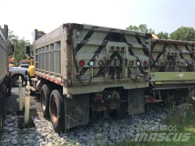 Mack CV700 推雪机