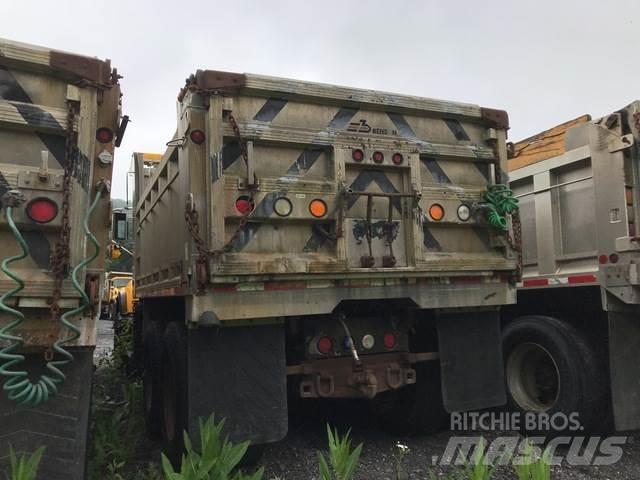 Mack CV700 推雪机