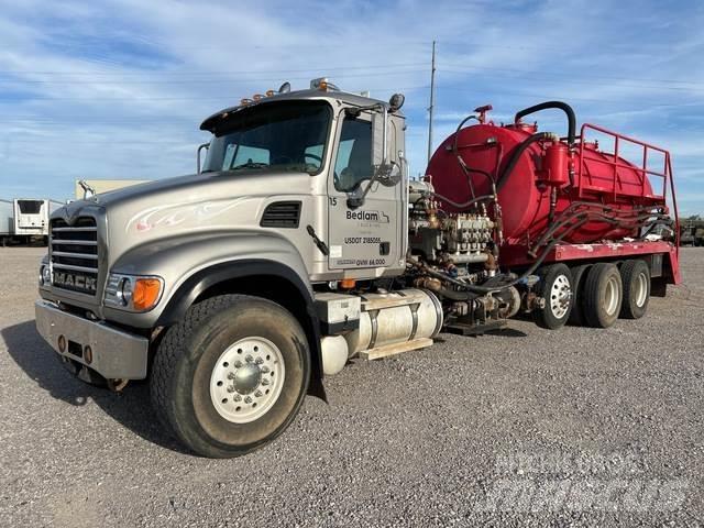 Mack CV713 建筑机械-其他