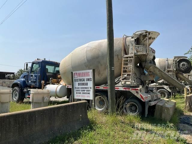 Mack CV713 其他货车