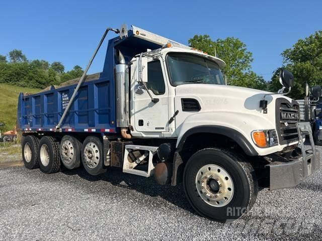 Mack CV713 自卸式货车