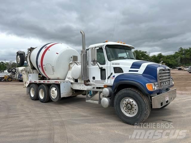 Mack CV713 其他货车