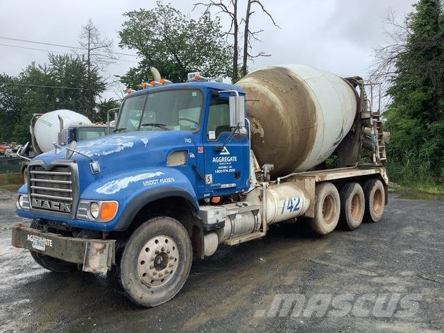 Mack CV713 其他货车