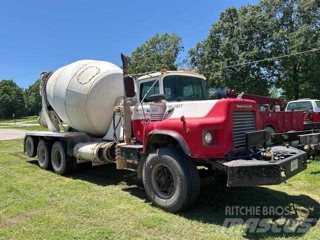 Mack DM600GK 其他货车
