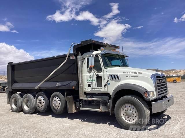 Mack GR104F 自卸式货车