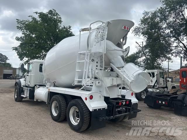 Mack GR64F 其他货车