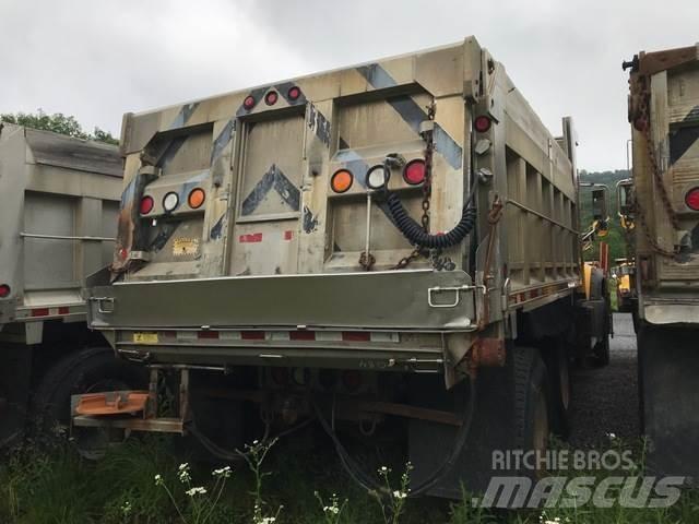 Mack GU713 推雪机