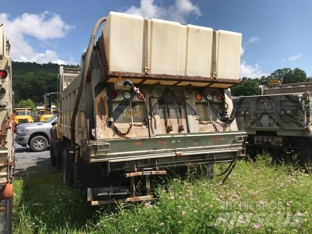 Mack GU713 推雪机