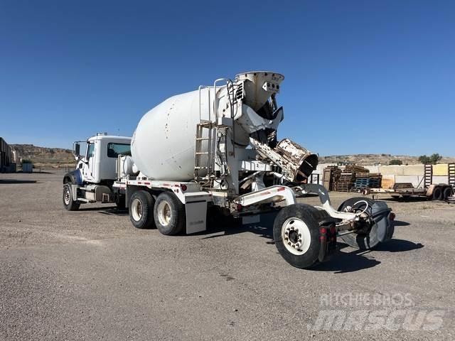 Mack GU713 其他货车