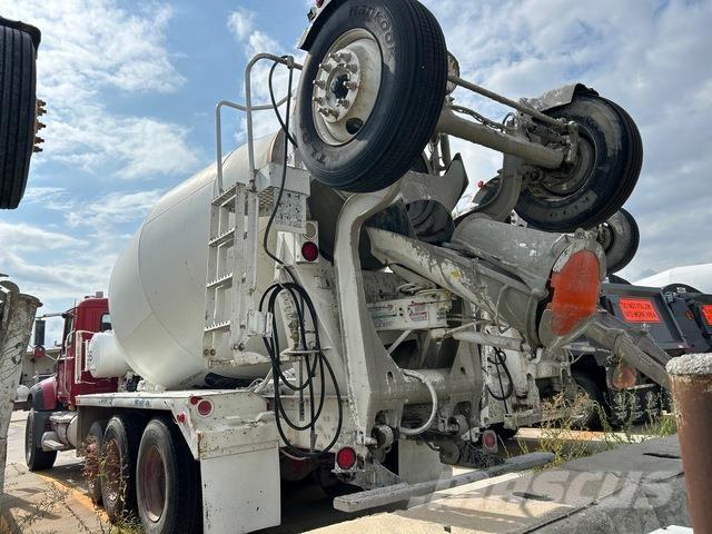 Mack GU713 其他货车