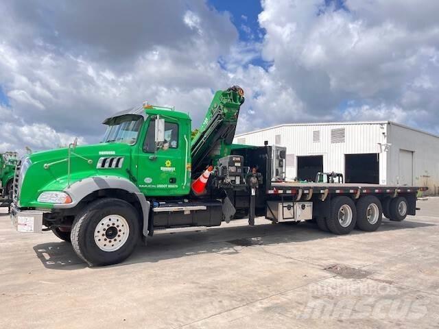 Mack GU813 其他货车