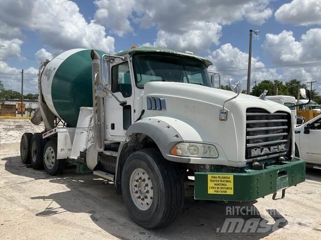 Mack GU813 其他货车
