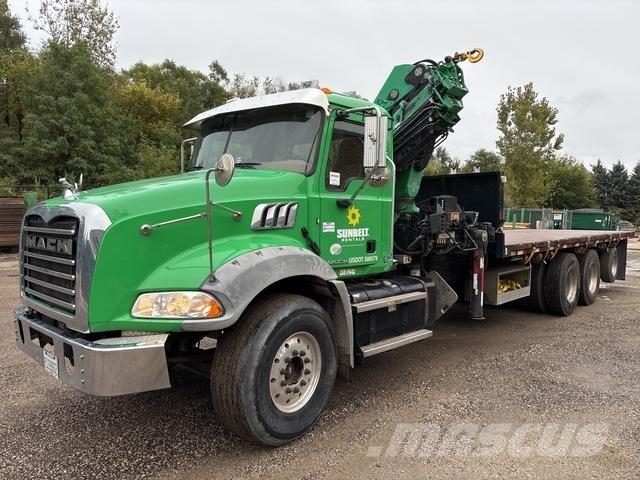 Mack GU813 其他货车