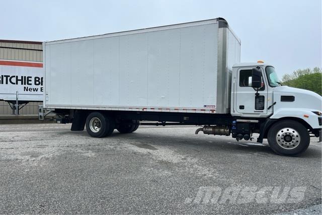 Mack MS642 厢式货车
