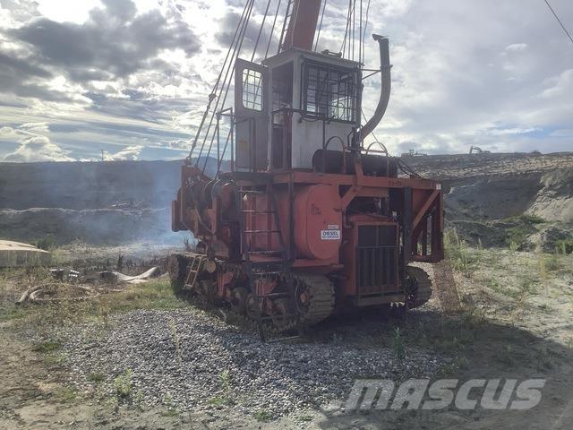 Madill 071 收割起重机