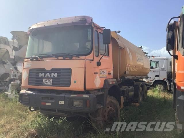 MAN 33.414-V20 油罐车