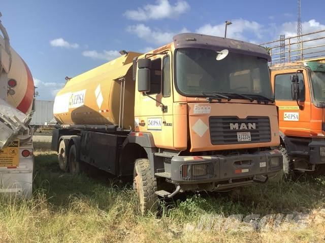 MAN 33.414-V20 油罐车